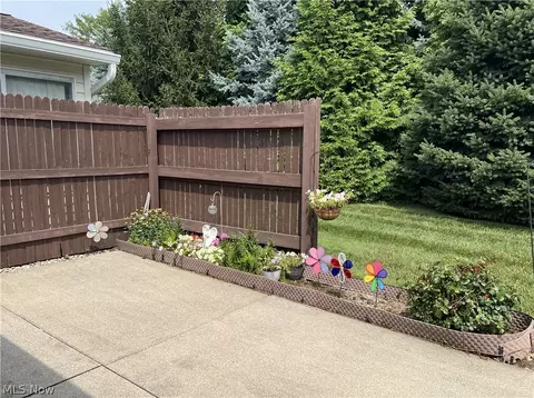 Exterior - 403 Rivers Edge Dr, Huron, OH 44839 photo 4 of 4
