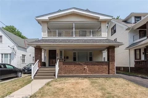 11711 Buckingham Ave, Cleveland, OH 44120