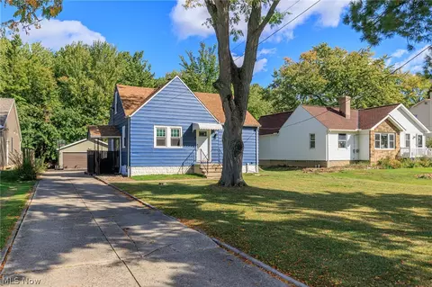 Other - 2415 E Ridgewood Dr, Seven Hills, OH 44131 photo 1 of 10