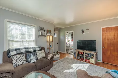 Other - 2415 E Ridgewood Dr, Seven Hills, OH 44131 photo 3 of 10