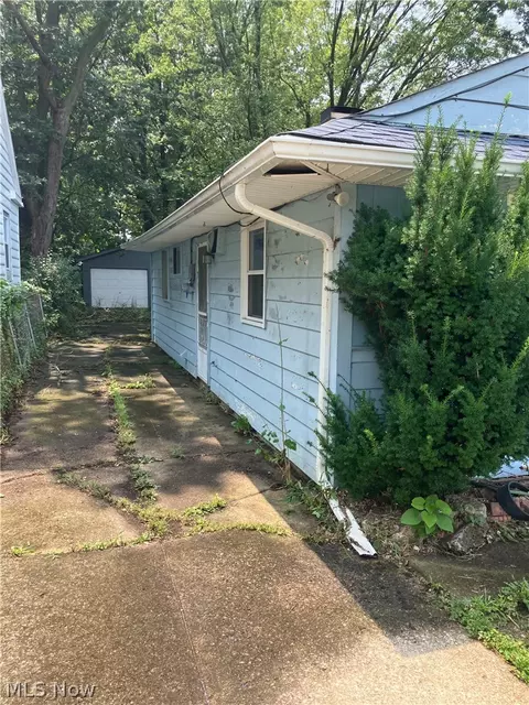 Other - 1548 E 296th St, Wickliffe, OH 44092 photo 3 of 6