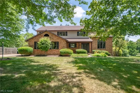 6104 Shipslanding Ave NW, Canton, OH 44718