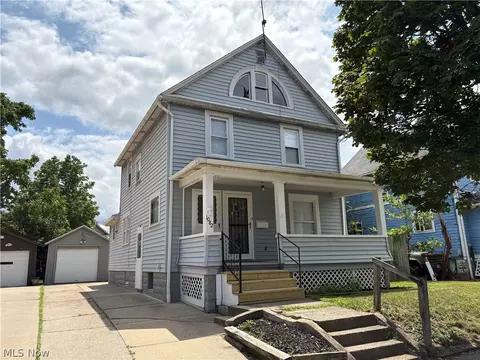 1082 Florida Ave, Akron, OH 44314