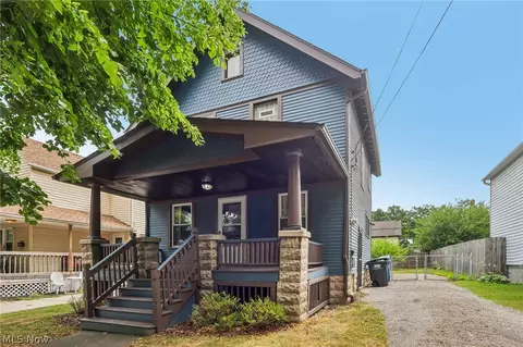 1531 Winchester Ave, Lakewood, OH 44107