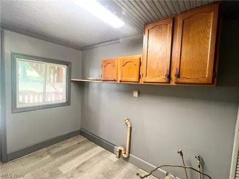 457 Sharp Ave, Salem, OH 44460 photo 7