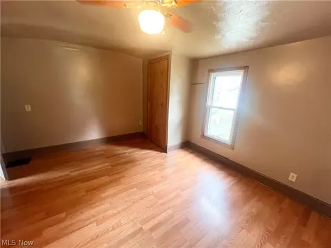 457 Sharp Ave, Salem, OH 44460 photo 12