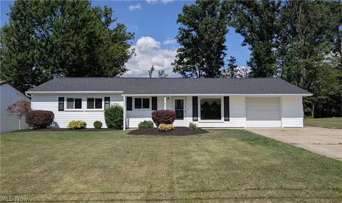 6182 Randolph Rd, Bedford Heights, OH 44146