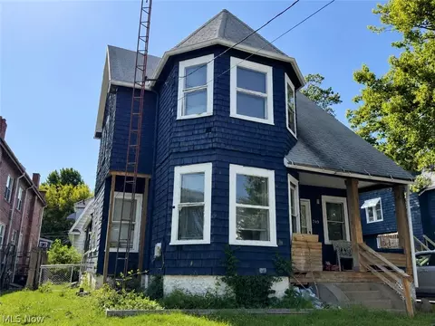 709 Fulton Rd NW, Canton, OH 44703