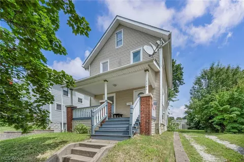 2103 13th St SW, Akron, OH 44314
