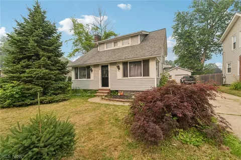 1344 Manatee Ave, Madison, OH 44057