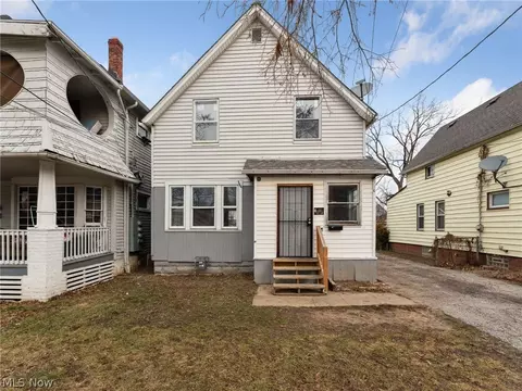 4002 Ardmore Ave, Cleveland, OH 44109