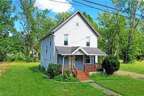 260 Austin Ave NW, Warren, OH 44485