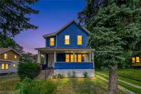 324 Eastland Ave, Akron, OH 44305