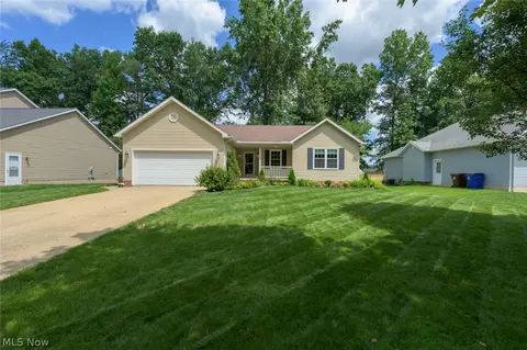 1048 Susan Rd, Ravenna, OH 44266