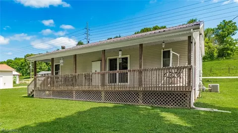 4021 State Route 13 NE, New Lexington, OH 43764