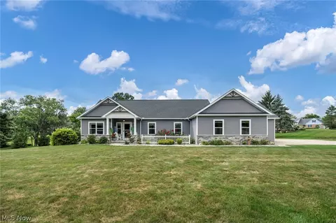 8780 Mapleleaf Dr, Westfield Center, OH 44251