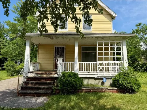 3533 E 133rd St, Cleveland, OH 44120