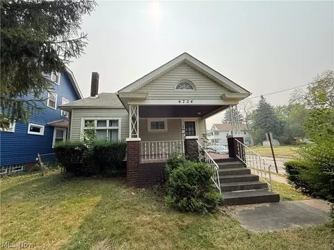4724 Turney Rd, Cleveland, OH 44125