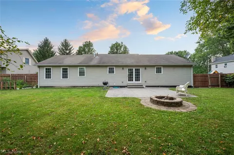 216 Pleasant St, Lagrange, OH 44050 photo 33