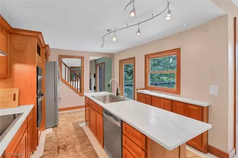 Kitchen - 84 S Riverview St, Dublin, OH 43017 photo 3 of 6