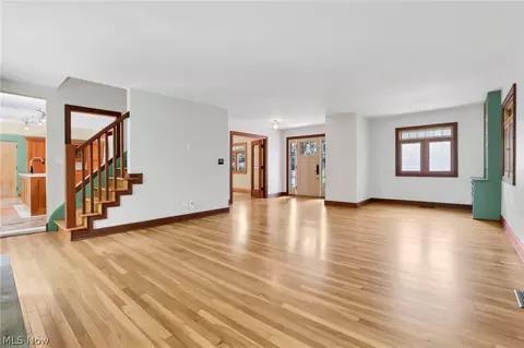 Living - 84 S Riverview St, Dublin, OH 43017 photo 5 of 6