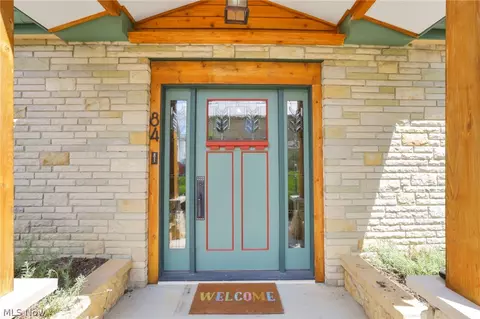 Entry Way - 84 S Riverview St, Dublin, OH 43017 photo 1 of 5