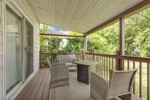 Exterior - 148 Brandtson Ave, Elyria, OH 44035 photo 2 of 6