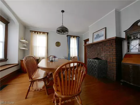 Dining - 52 Maple Ave, Wheeling, WV 26003 photo 1 of 2