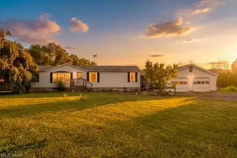 4546 Pritchard Ohltown Rd, Newton Falls, OH 44444