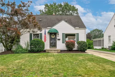 650 Prentiss Ave, Akron, OH 44306