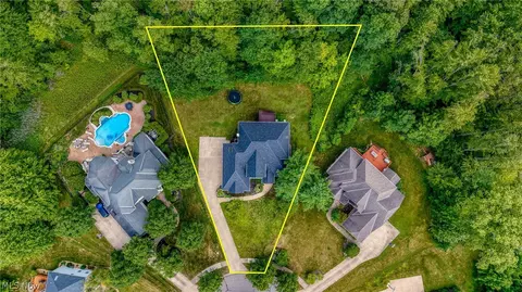 View/Area - 37462 Tidewater Dr, Solon, OH 44139 photo 1 of 2