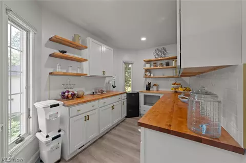 Other - 37462 Tidewater Dr, Solon, OH 44139 photo 3 of 12