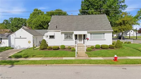1808 Broad Blvd, Cuyahoga Falls, OH 44223