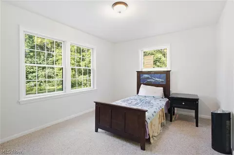 Bedroom - 1318 Daly Rd, Ashtabula, OH 44004 photo 1 of 5