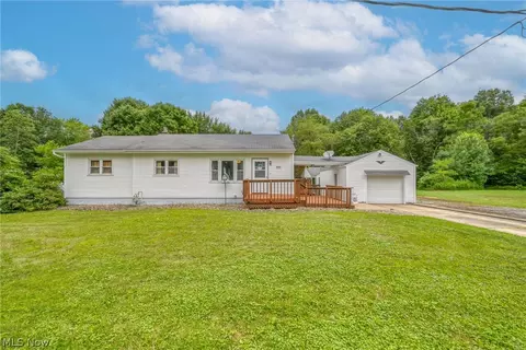 4496 Ticknor Ave, Newton Falls, OH 44444