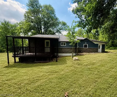 3282 6th St SE, Canton, OH 44707