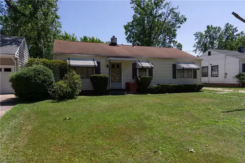 802 Norman Ave, Ashtabula, OH 44004