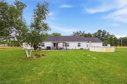 Exterior - 40308 Whitney Rd, Lagrange, OH 44050 photo 5 of 7