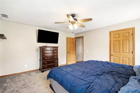 Bedroom - 40308 Whitney Rd, Lagrange, OH 44050 photo 2 of 6