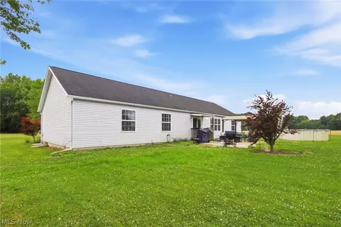 Exterior - 40308 Whitney Rd, Lagrange, OH 44050 photo 6 of 7
