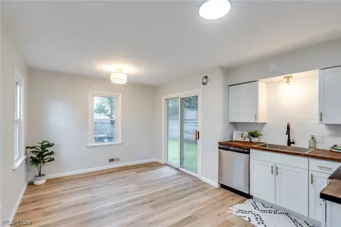 Other - 705 E Catawba Ave, Akron, OH 44306 photo 2 of 9