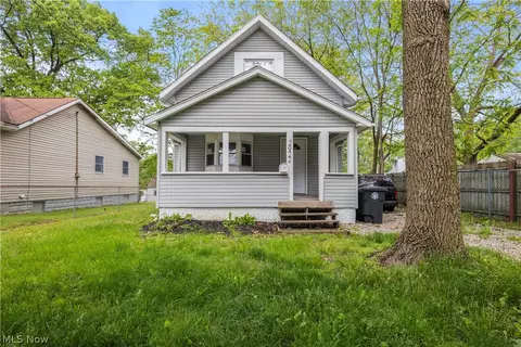 2922 Cory Ave, Akron, OH 44314