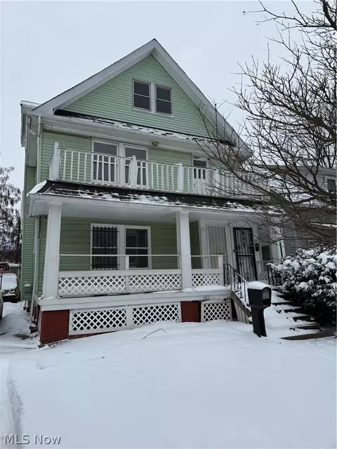 12711 Kadel Ave, Cleveland, OH 44135