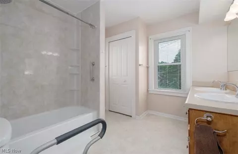 339 Korman Ave NE, Massillon, OH 44646 photo 24