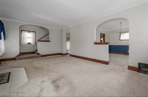 339 Korman Ave NE, Massillon, OH 44646 photo 9