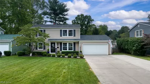 632 Megglen Ave, Akron, OH 44303
