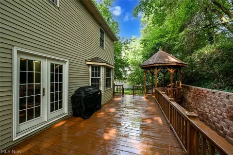 Exterior - 5339 Ashby St NW, Canton, OH 44708 photo 7 of 11
