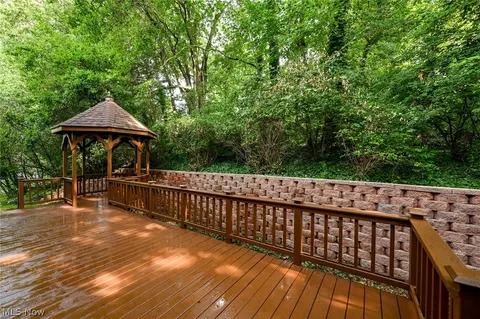 Exterior - 5339 Ashby St NW, Canton, OH 44708 photo 6 of 11