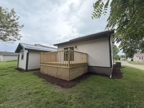 Exterior - 318 W 14th St, Dover, OH 44622 photo 1 of 1