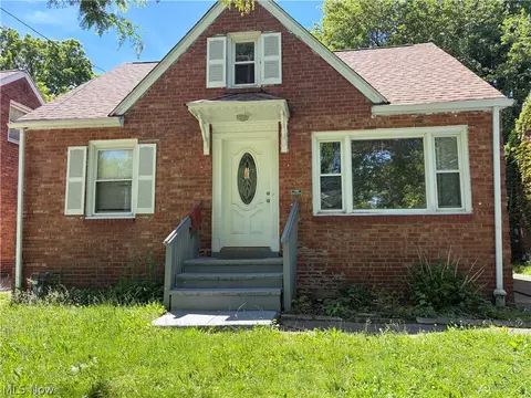 608 E 120th St, Cleveland, OH 44108